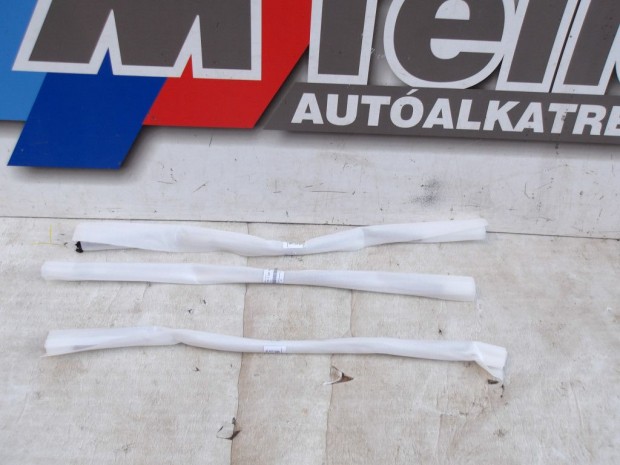 (R/DB) [GYRI J] BMW JOBB HTS AJT TMTS B OSZLOP G05/G07